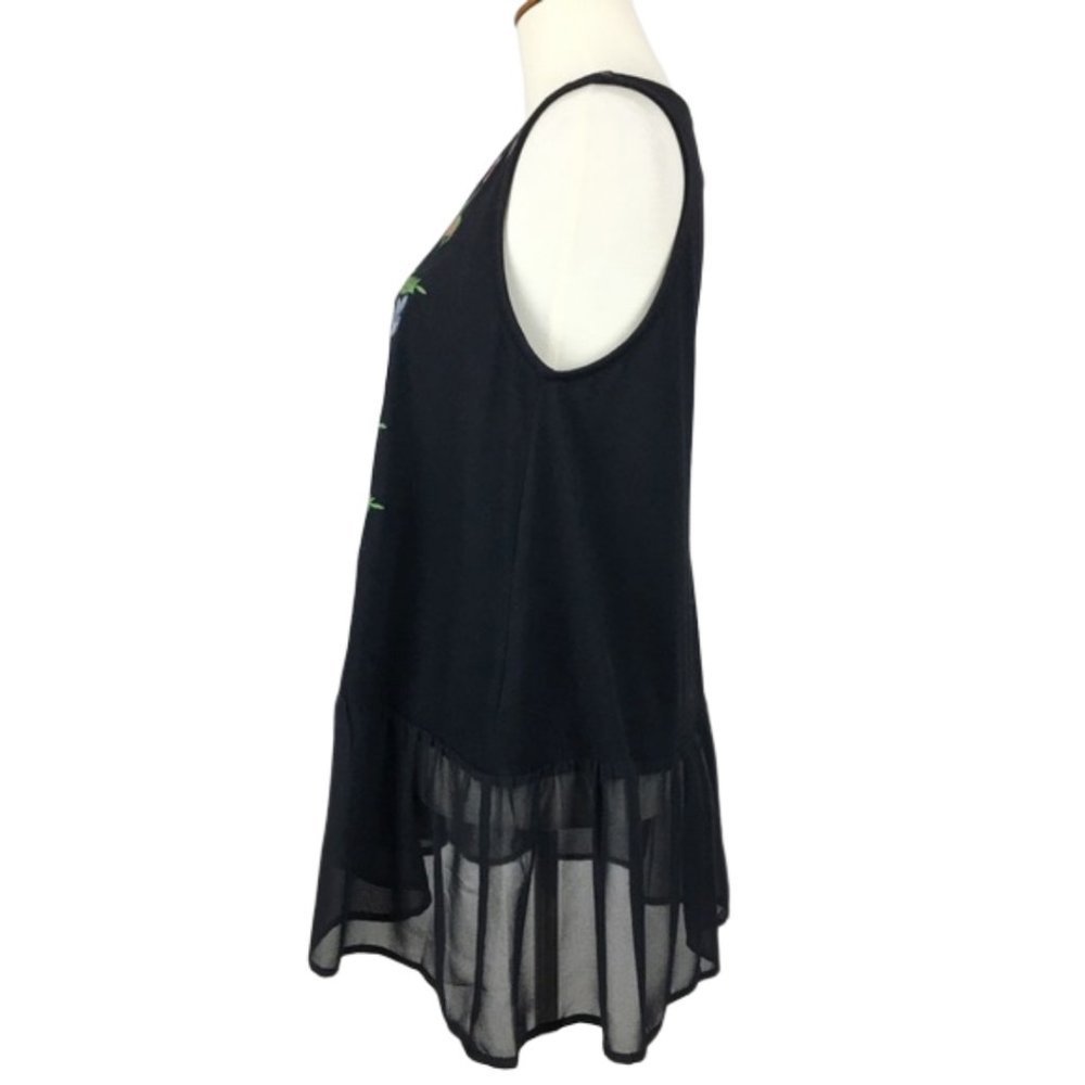 Umgee Embroidered Sleeveless Top Size Small‎ - Picture 5 of 5